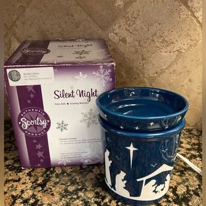 Scentsy Silent Night burner - never used